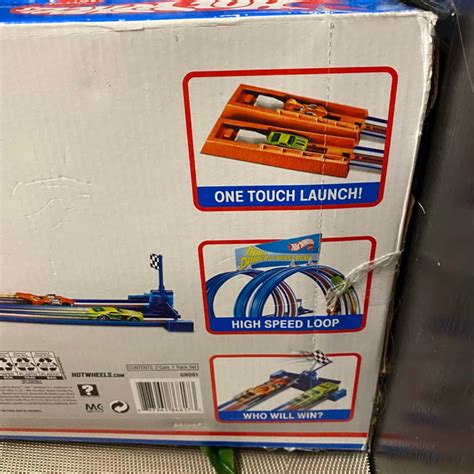 Hot Wheels Thrill Drivers Corkscrew Track With Cars Please Read