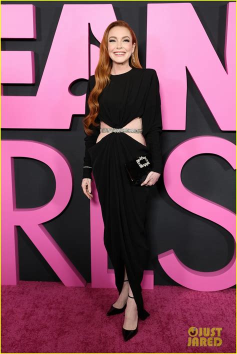 Lindsay Lohan Makes First Post-Baby Red Carpet Appearance at 'Mean ...