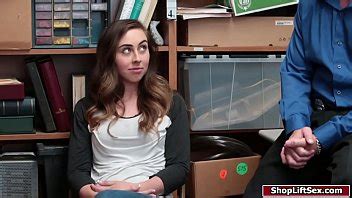 Los Oficiales Se Follaron A Un Usuario De Tarjeta De Cr Dito Xvideos