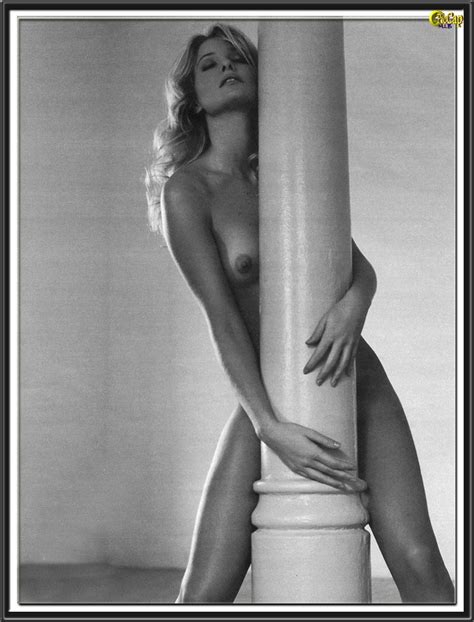 Naked Flavia Vento Added By Johngault