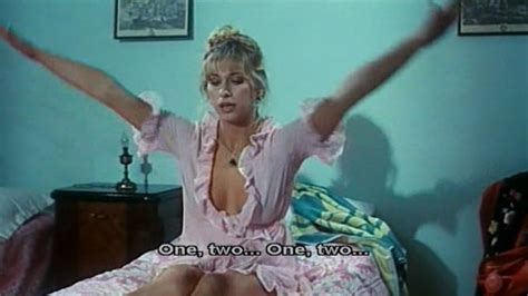 Naked Orchidea De Santis In Attenti Arrivano Le Collegiali