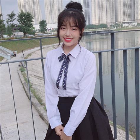 Top Nh Ng H Nh Nh Hot Girl Linh Ng C M P Nh T