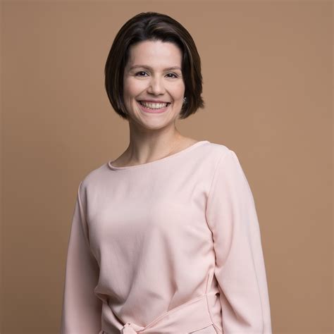 Cláudia Rossini Nutricionista Para Mulheres Na Menopausa