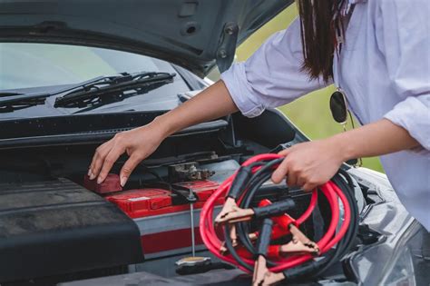 Modifier la batterie d une Toyota Yaris étape par étape