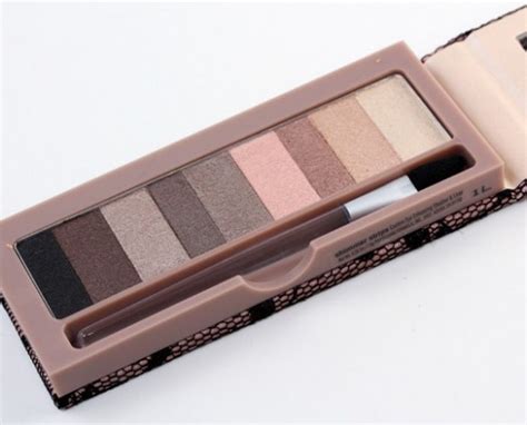 Wet Your Brushes If You Plan To Get Nude The Shimmer Strips Custom Eye Enhancing Shadow