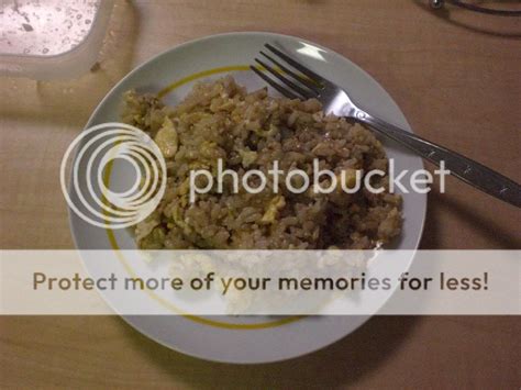 yakkyuken strip rock paper scissors batsu game loser runs across campus naked 一人旅