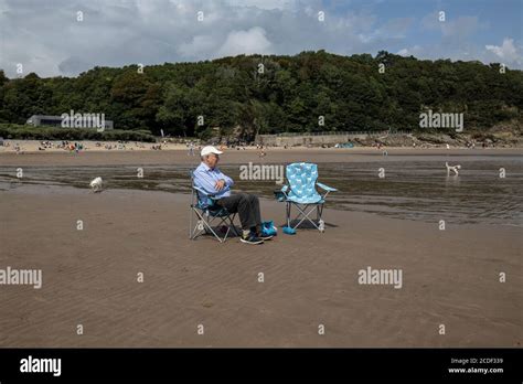 Coppet Hall Beach Pembrokeshire Hi Res Stock Photography And Images Alamy