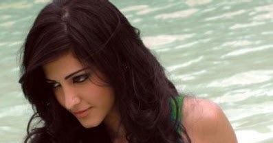 Sruthi Hassan Hot Photo Gallery Mytopgallery Latest Bollywood