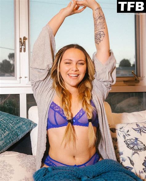 Kouvr Annon Nude Sexy Collection Photos Onlyfans Leaked Nudes