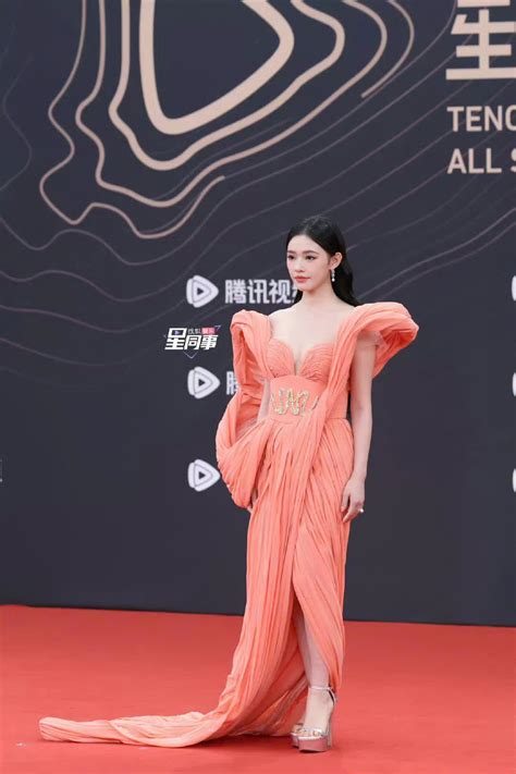 Si U Th M Hot Nh T H M Nay Tri U L D Nh P O Ng Y N V Ng H C X O L V I B P B