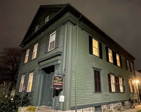 Is The Lizzie Borden Murder House Haunted We Spent A Creepy Night