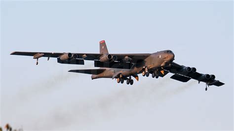 USAF United States Air Force Boeing B-52H Stratofortress 60-0021 ...