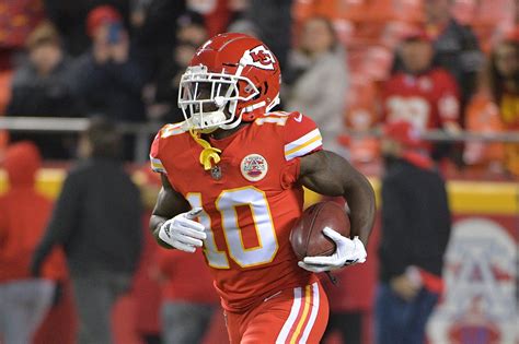Report: Chiefs’ Tyreek Hill temporarily lost custody of 3-year-old son ...