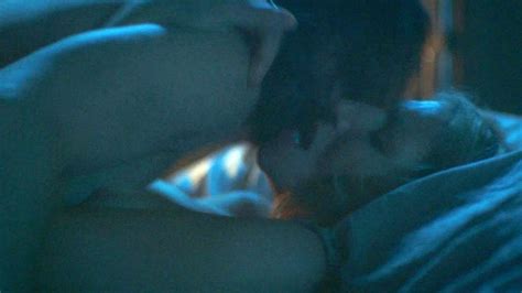 Ari Graynor Nude Sex Scene In I M Dying Up Here Series FREE VIDEO