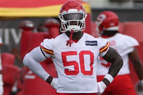 Chiefs Lb Willie Gay Jr Has One Goal Leading Nfl Linebackers In Interceptions Arrowhead