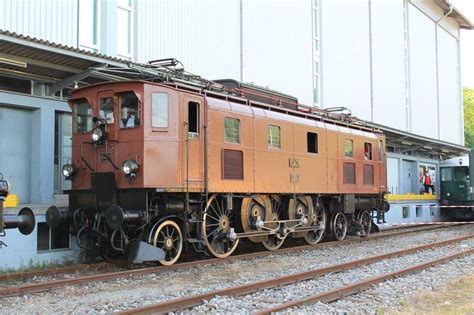 Old Electric Locomotive Early 20th Century Trein Zeilen