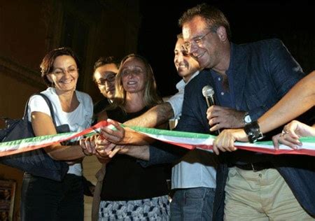 Rome Activists Inaugurate Gay Street Hold Massive Kiss In Towleroad Gay News