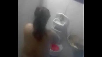 Espiando En El Ba O Xvideos