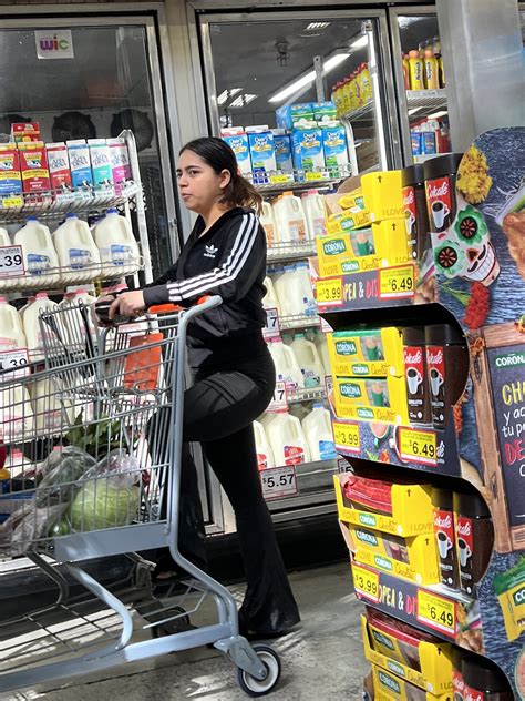 Petite Flared Bubble Latina Spandex Leggings Yoga Pants Forum