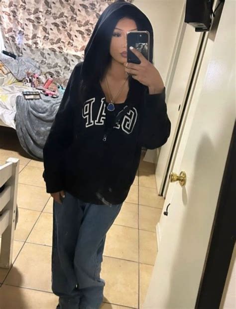 Pin by 𝕿𝖊𝖆𝖌𝖆𝖓 on More Clothes Latina outfits Really cute outfits Latina fashion outfits