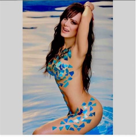 Maribel Guardia Cumple A Os Con Un Cuerpazo