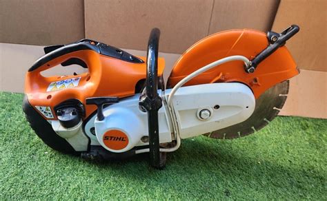 STIHL TS410 Petrol Cut Off Saw With 300mm Cutter Disc TS410 Saw Year