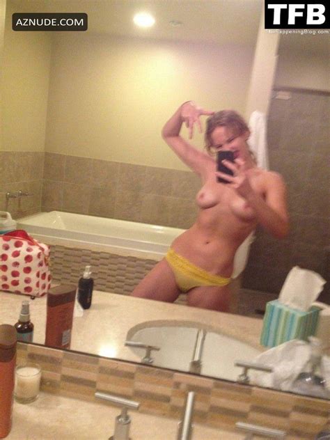 Jennifer Lawrence Nude And Sexy Photos Collection From Various Selfies And Events Aznude