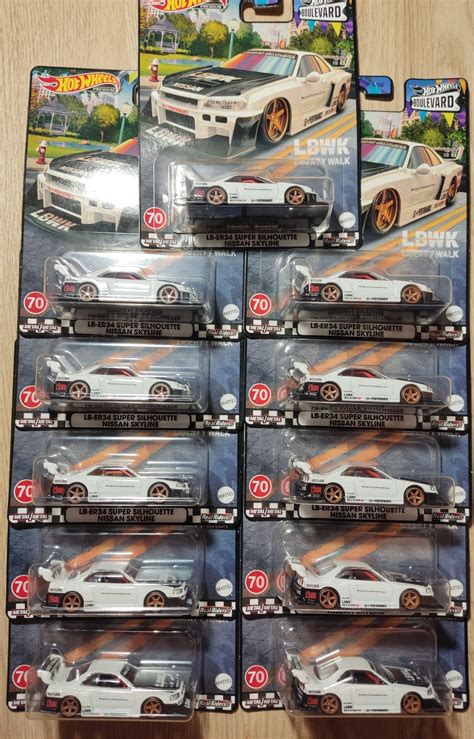 Hot Wheels Premium Nissan Skyline