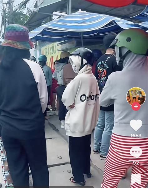 Hàng trà mãng cầu hot nhất hiện nay mở cửa 3 4 tiếng bán hết hơn 100kg mãng cầu tự