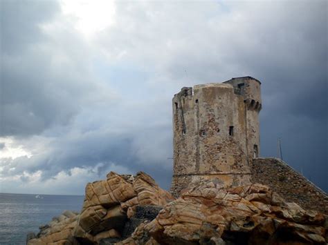 La Torre A Marciana Marina Isola D Elba Roberta Pazzani Flickr