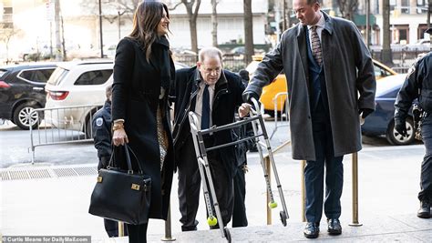 Harvey Weinstein S Accusers Bragged About Having Sex With Him His Lawyer Claims Daily Mail