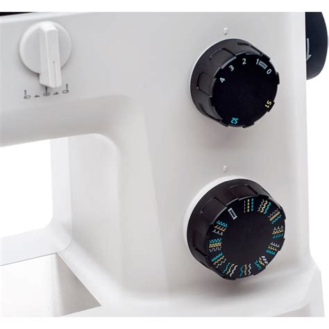 Швейная машина Necchi Q132A - купить Швейная машина Necchi Q132A в ...