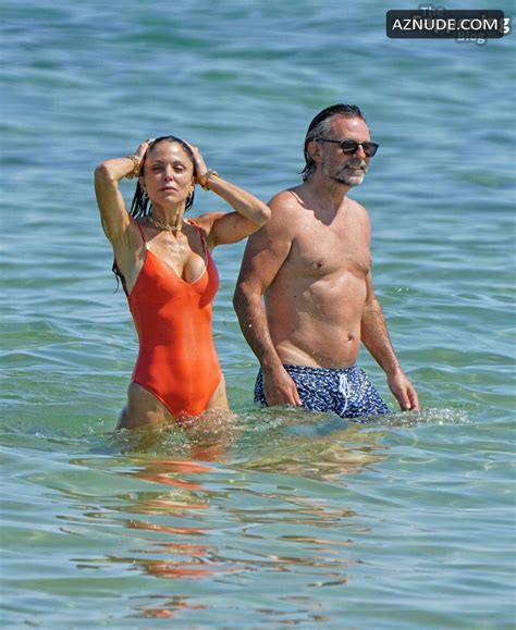 Bethenny Frankel Sexy Spotted Flaunting Her Sultry Figure In A Hot Swimsuit At Saint Tropez