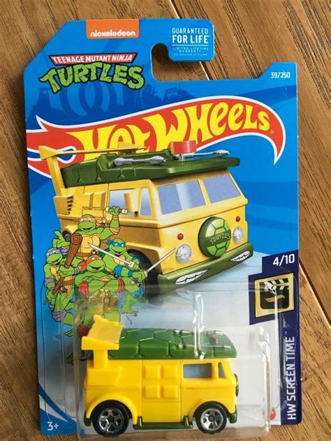Hot Wheels Nickelodeon Teenage Mutant Ninja Turtles Party Wagon