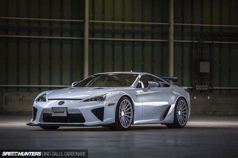 Stunning Lexus LFA With Carbon Fiver Accents and Vossen Rims — CARiD.com Gallery