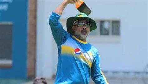 ijaz ahmed appointed pakistan  head coach