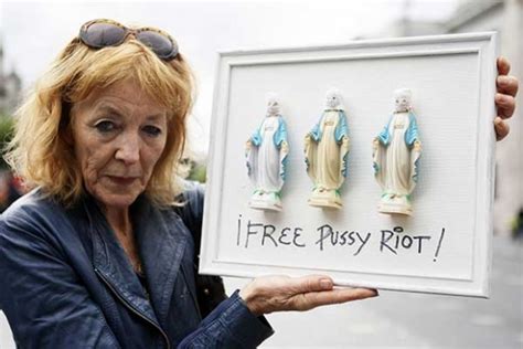 Pussy Riot Dostali Za Modlitbu Proti Putinovi Dva Roky SITA Sk