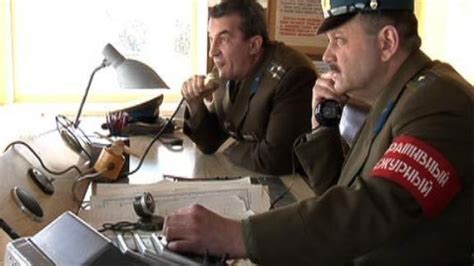Документальный фильм «Прерванный полет Гарри Пауэрса» 2009: актеры ...