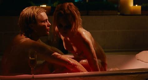 Nude Video Celebs Alison Lohman Sexy Gina Gershon Sexy Nicole Vicius Sexy Delirious