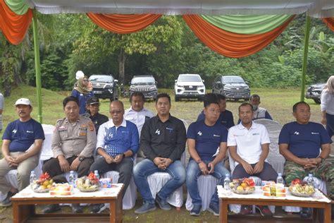 Peringati HUT Ke 42 Bukit Asam Tebar 11 000 Benih Ikan Di Sungai Enim