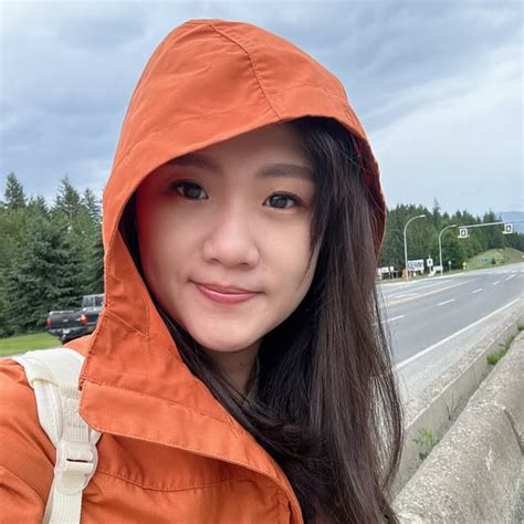 🔔 Jean 🔔 Yuchinchien • Threads Say More