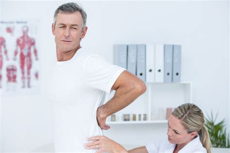 5 Signs You Should See A Chiropractor