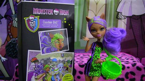 Monster High Skultimate Roller Maze Clawdeen Wolf Town Green