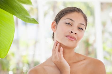 Premium Photo Beautiful Brunette Smiling At Camera