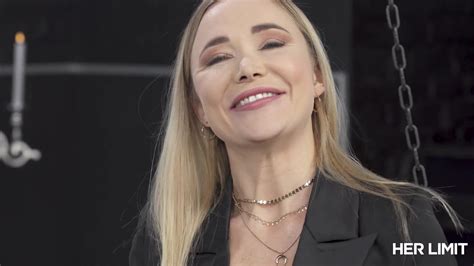 Herlimit Venera Maxima Ass Wide Open Xasiat