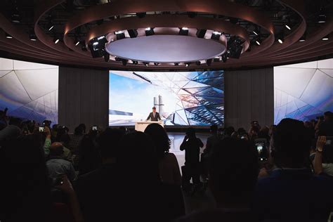 BMW introduces “Iconic Impulses. The BMW Group Future Experience”