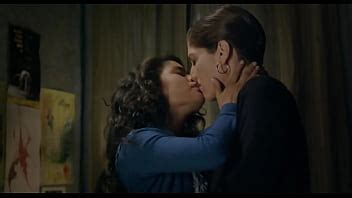 Mayella Lloclla Wendy Vásquez Beso Lésbico Perú XVIDEOS