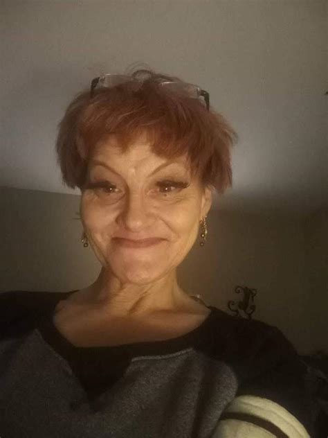 Want A Hot Milf For Mother S Day Call Liz Skip The Games