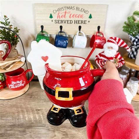 Bianca On Instagram Pour Yourself A Cup Of Hot Cocoa And Head On Over To Watch This Years Hot