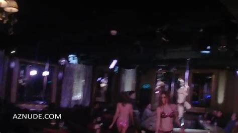 NEWSREADERS NUDE SCENES AZNude